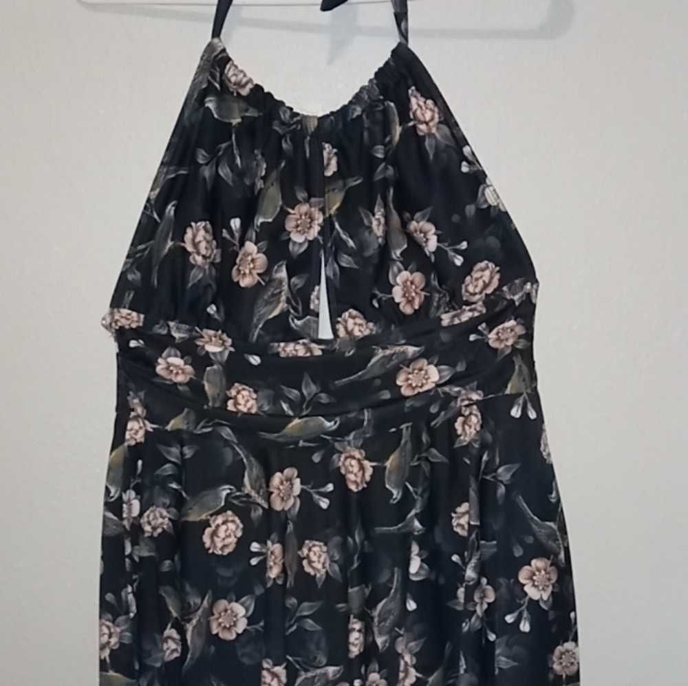 Short dress